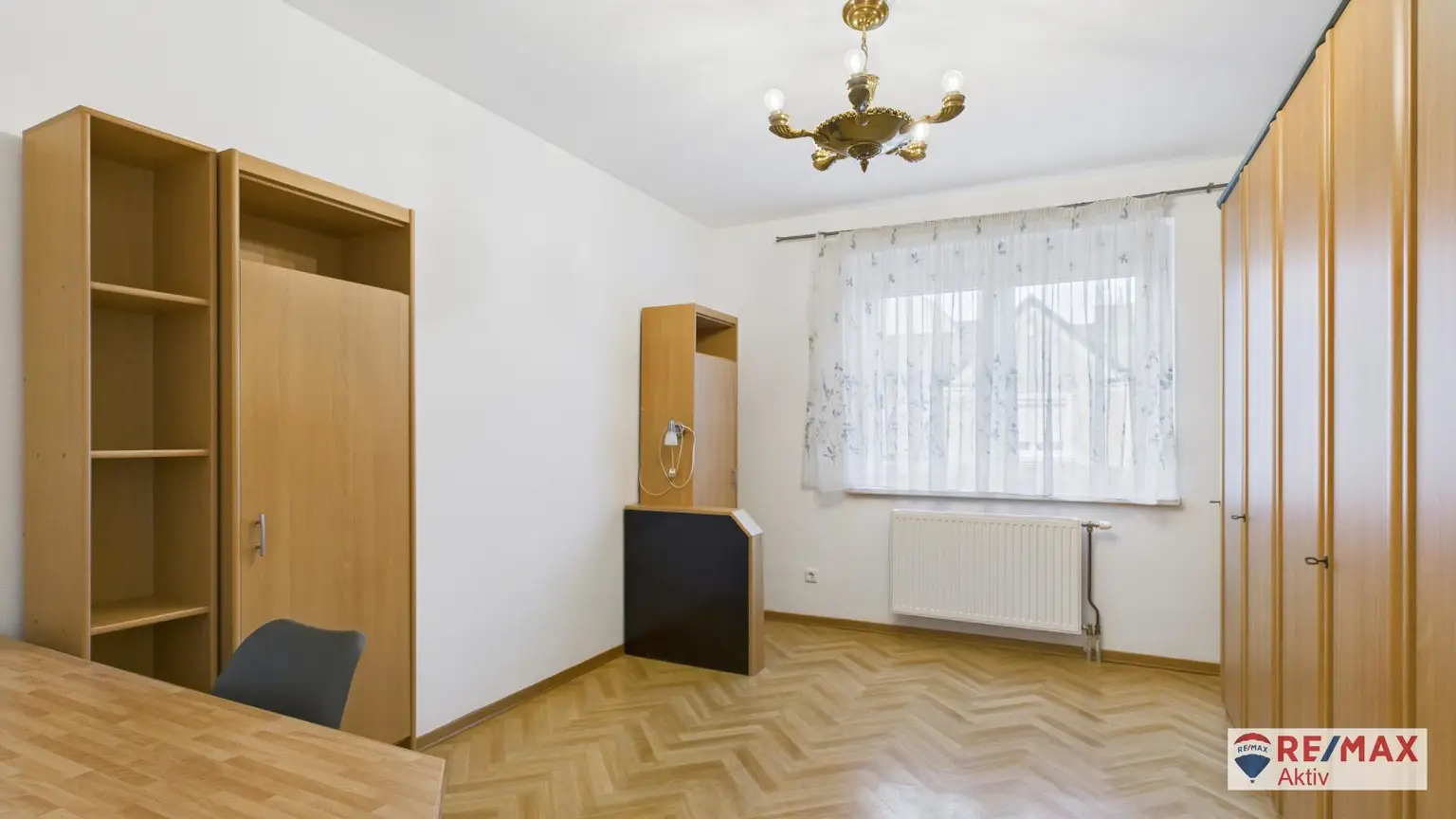Gepflegte 3-Zimmer-Wohnung mit Loggia in zentraler Lage von Gänserndorf