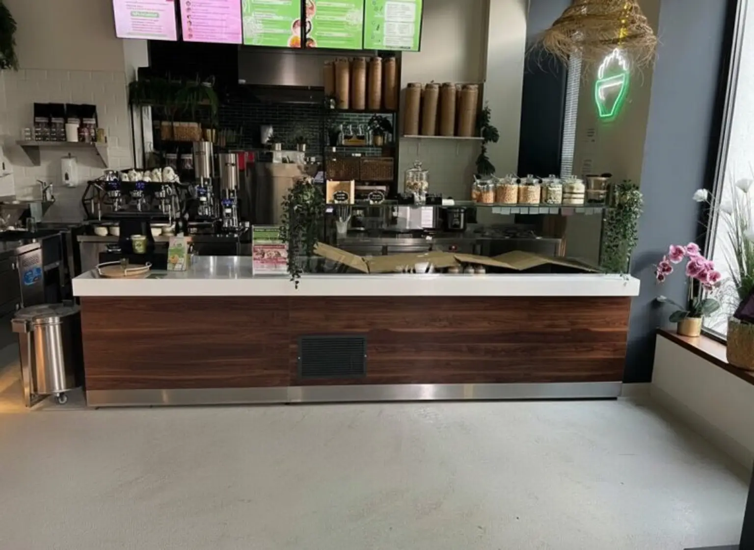 Voll ausgestattetes Gastroloka in Top-Lage beim AKH – sofort betriebsbereit!