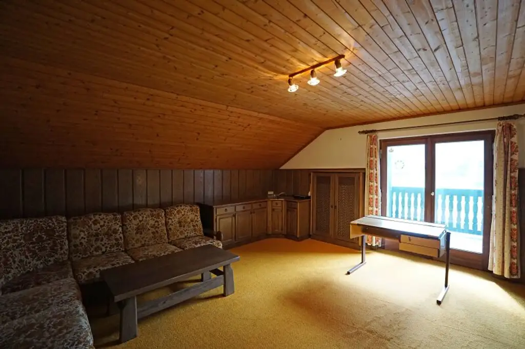 Premiumlage im Wienerwald! Idyllisch gelegenes Landhaus mit Wellnessbereich und Panoramablick