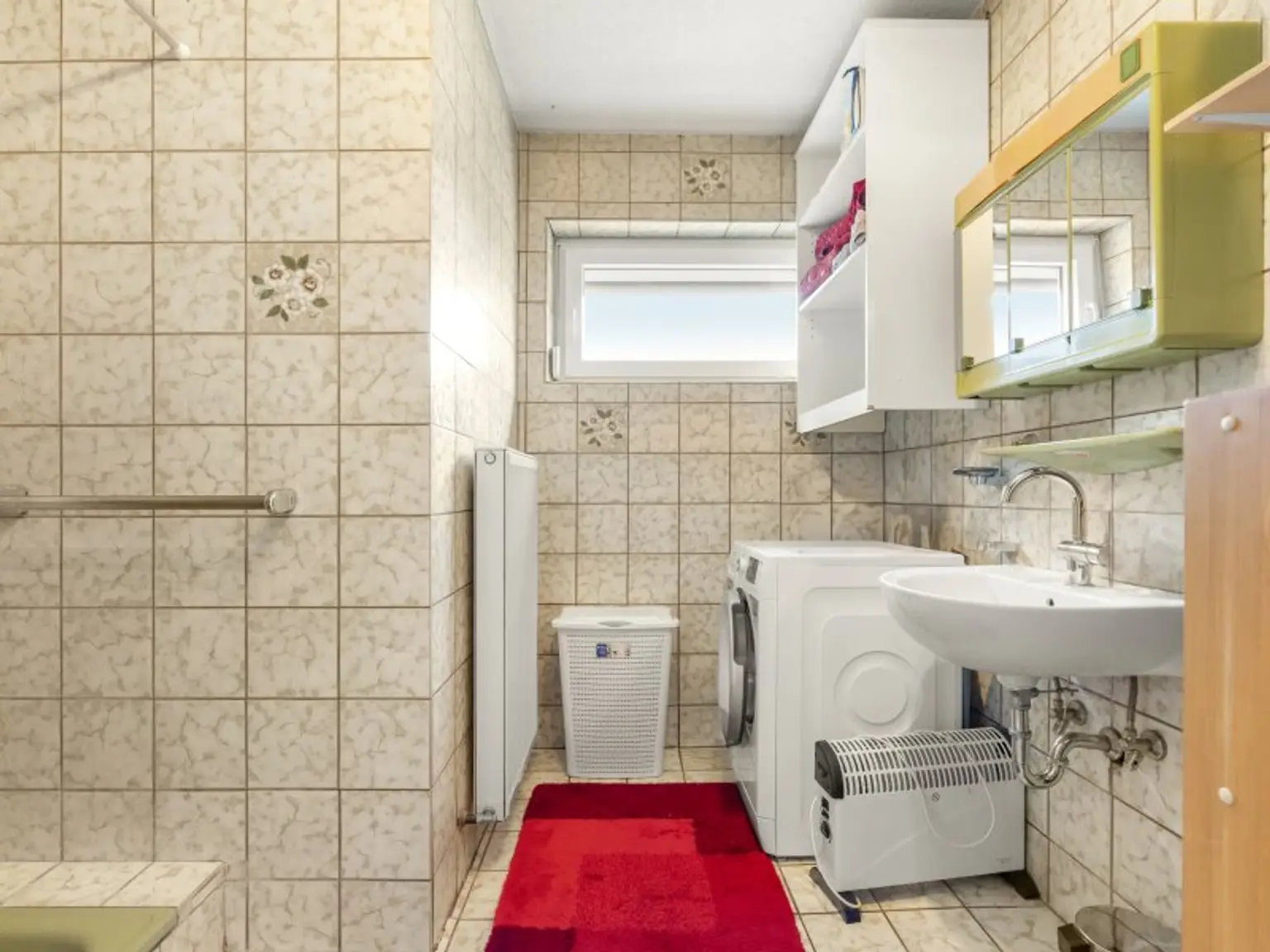 Teilsaniertes 140m² Wohnhaus mit 1.012m² schönem Grundstück in Ruden bei Völkermarkt - St. Radegund