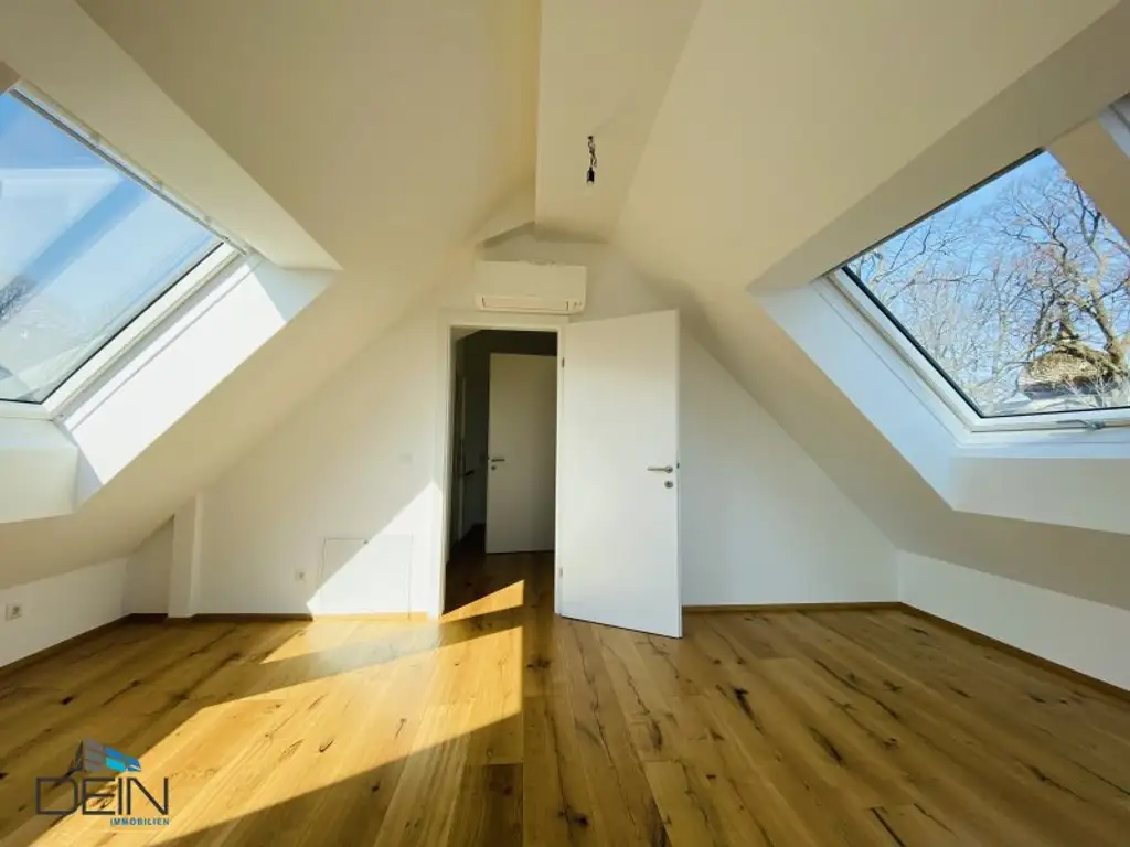 ++NEU++ EXKLUSIVE 5 ZIMMER DOPPELHAUSHÄLFTE MIT KELLER UND GARTEN IN TRAUMHAFTER LAGE!