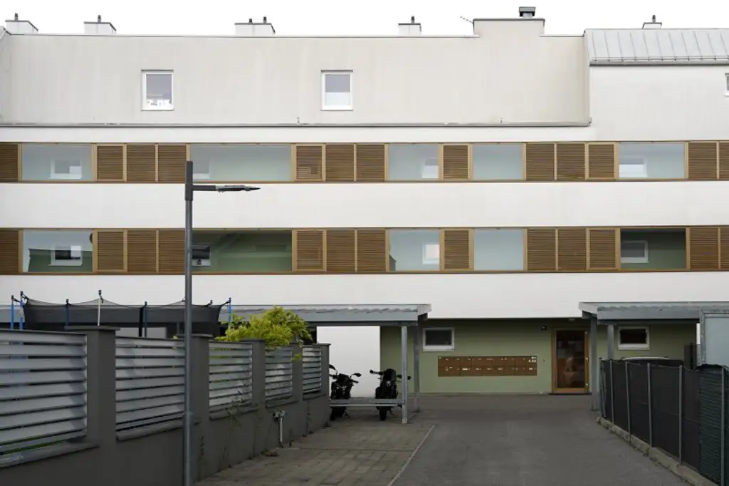 TRAUMHAFTE PENTHAUS-MIETWOHNUNG mit PANORAMATERRASSE und E-LADESTATION in Wiener Neustadt