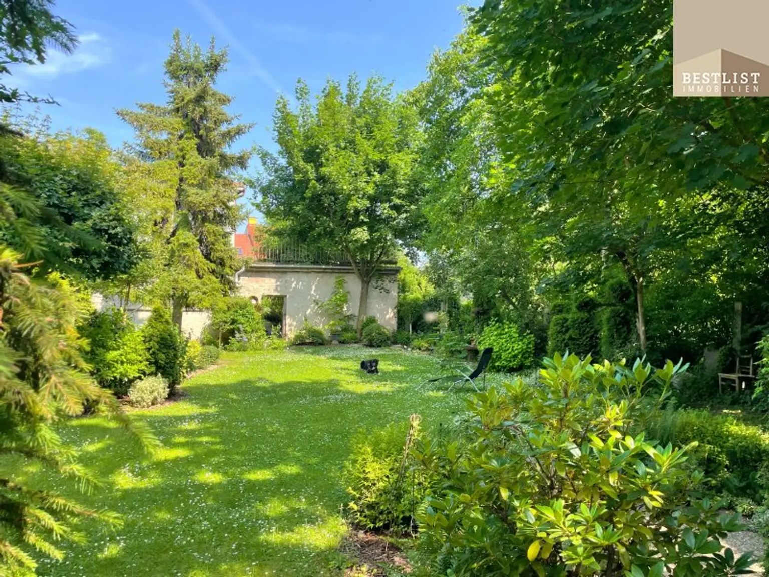 Haus mit Innenhof - Leesdorf