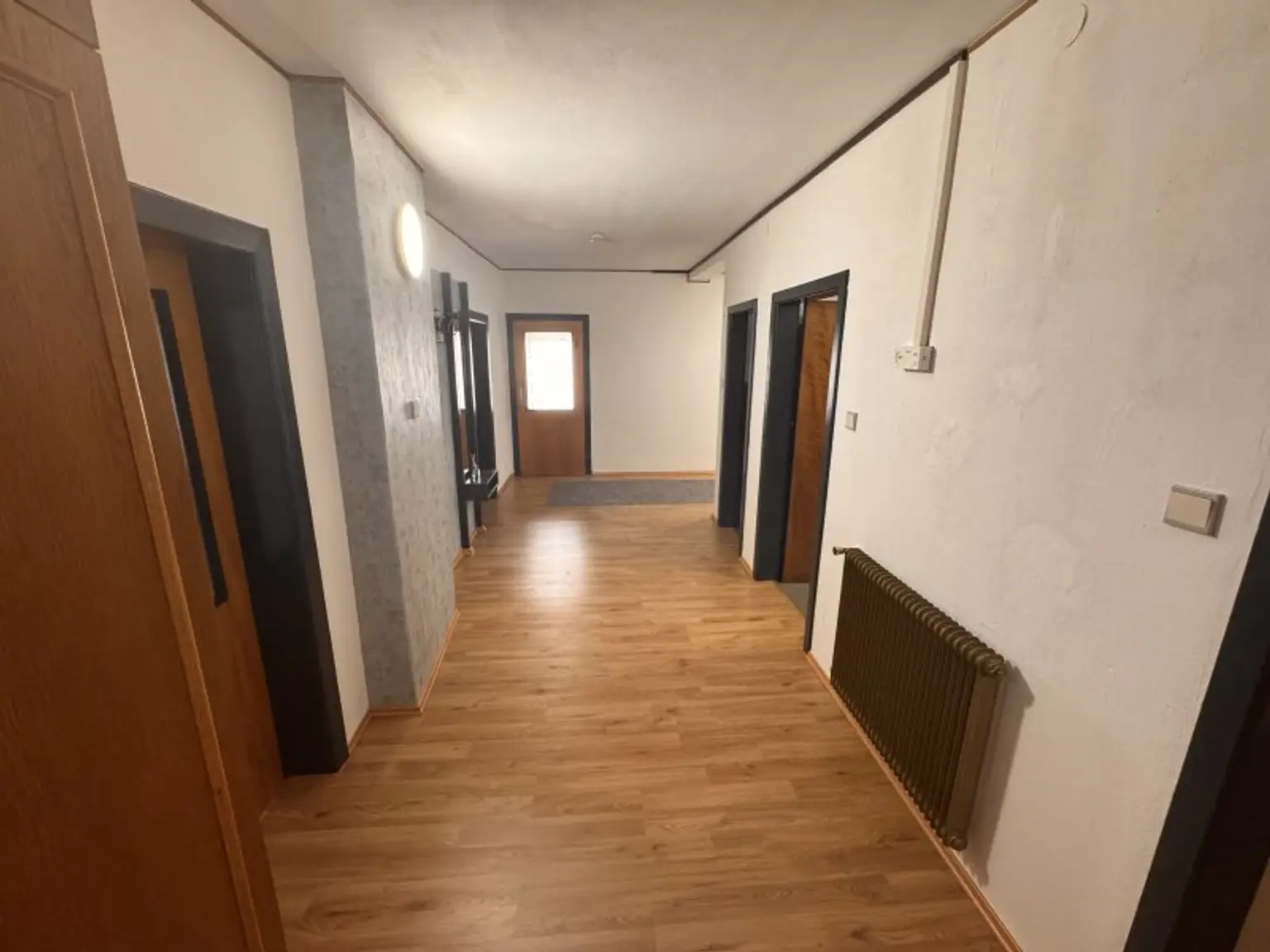 Vielseitig nutzbares Wohnhaus mit Ausbaupotenzial