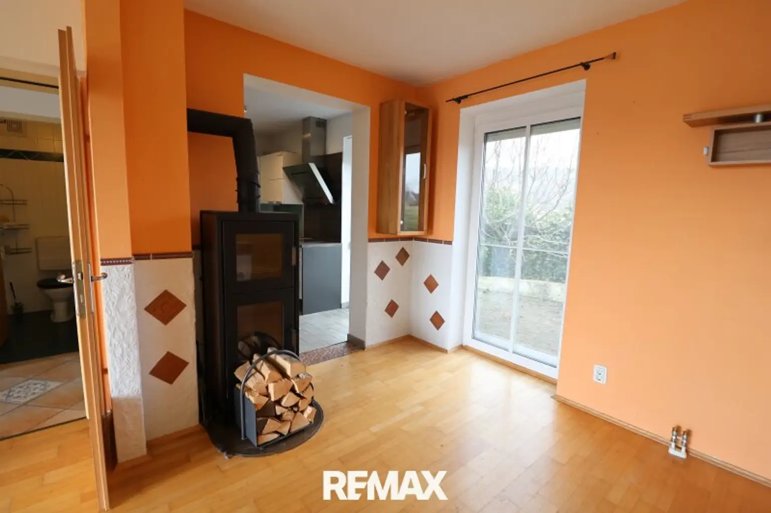 Holzofen Wohnraum OG