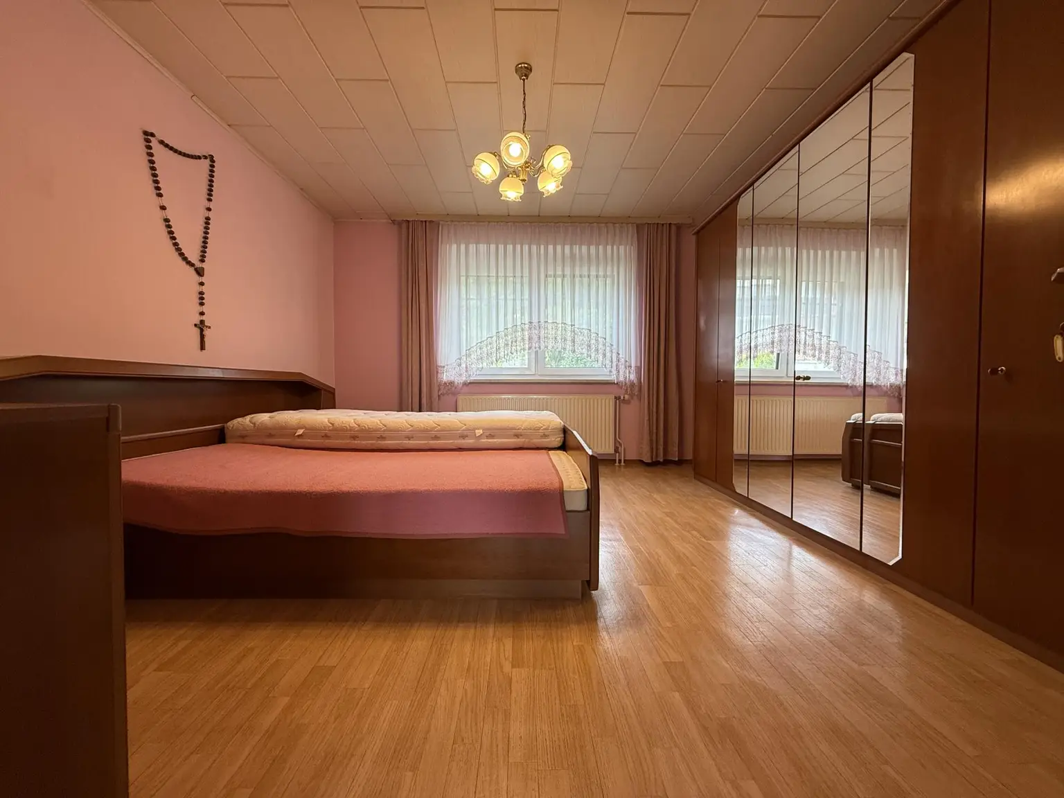 Gepflegter Bungalow unweit von Leiben - Garten inklusive!