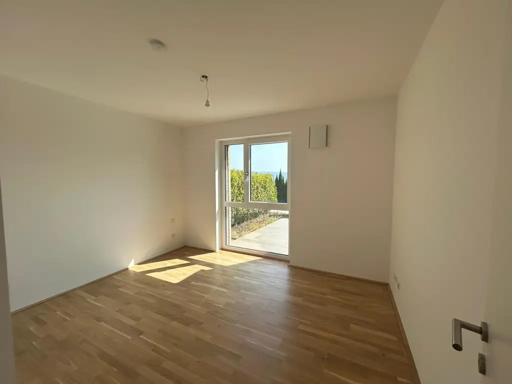 Panoramawohnen Dietach | Traumhafte teilmöblierte 2-Zimmer-Mietwohnung mit Alpenblick – Ihre Oase der Ruhe!