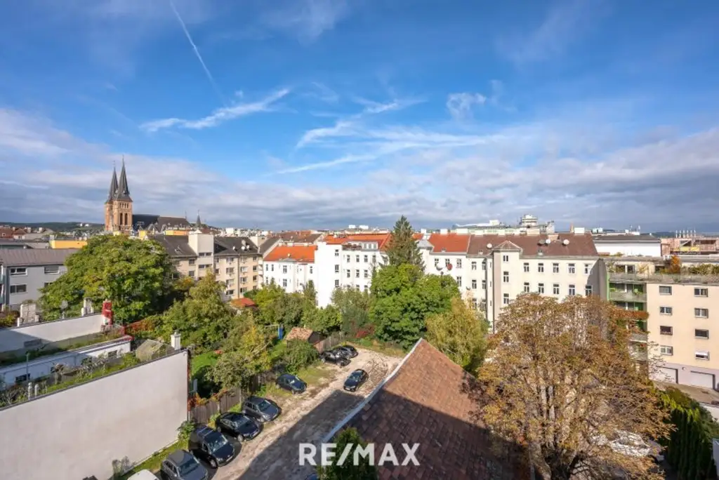 Helle 2-Zimmer-Wohnung mit Innenhofblick und eigenem Parkplatz