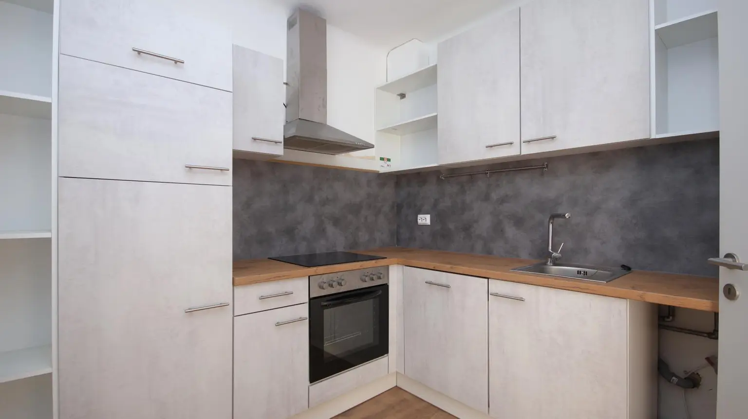 Sonnige 2-Zimmer-Wohnung in Toplage mit Traumaussicht