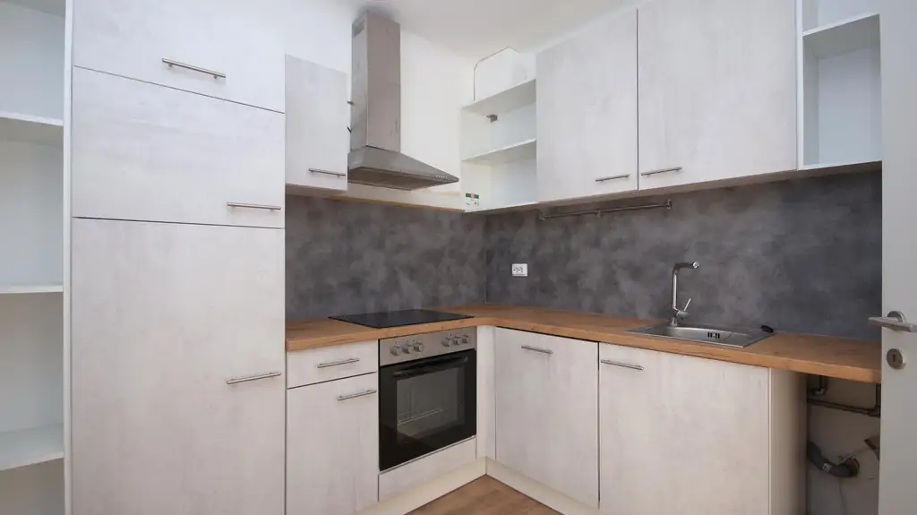 Sonnige 2-Zimmer-Wohnung in Toplage mit Traumaussicht