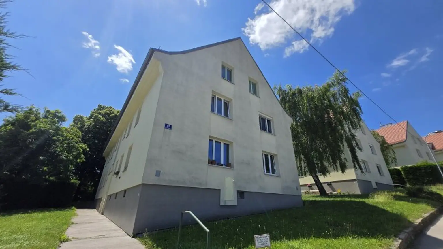 Wohnen im grünen Hietzing: Charmante 2-Zimmer-Wohnung - 2.Stock OHNE Lift