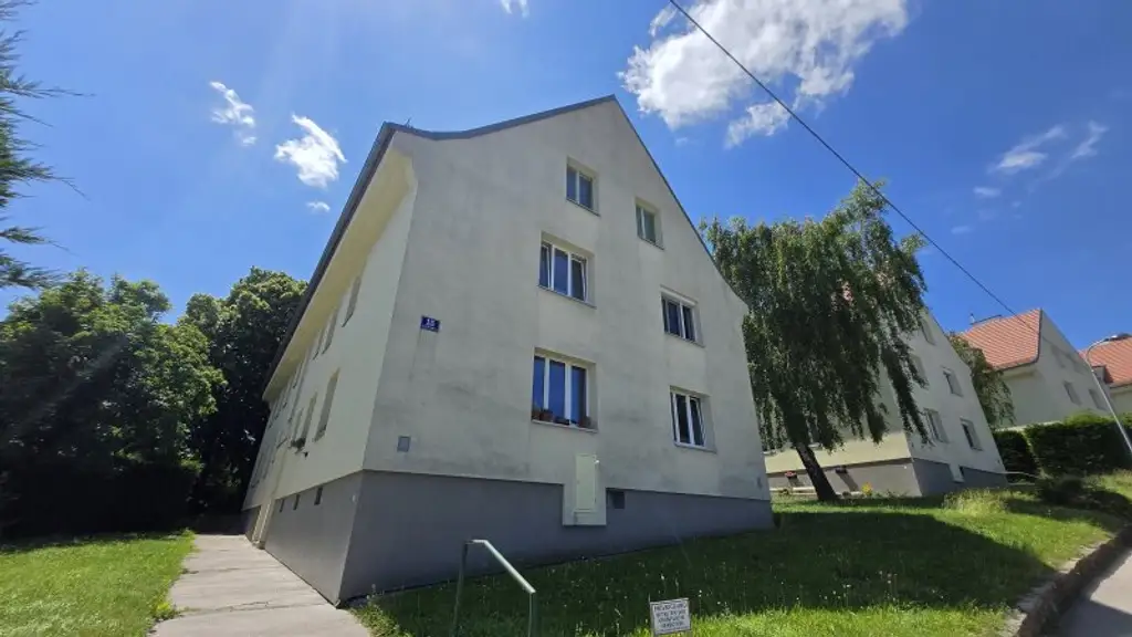 Wohnen im grünen Hietzing: Charmante 2-Zimmer-Wohnung - 2.Stock OHNE Lift