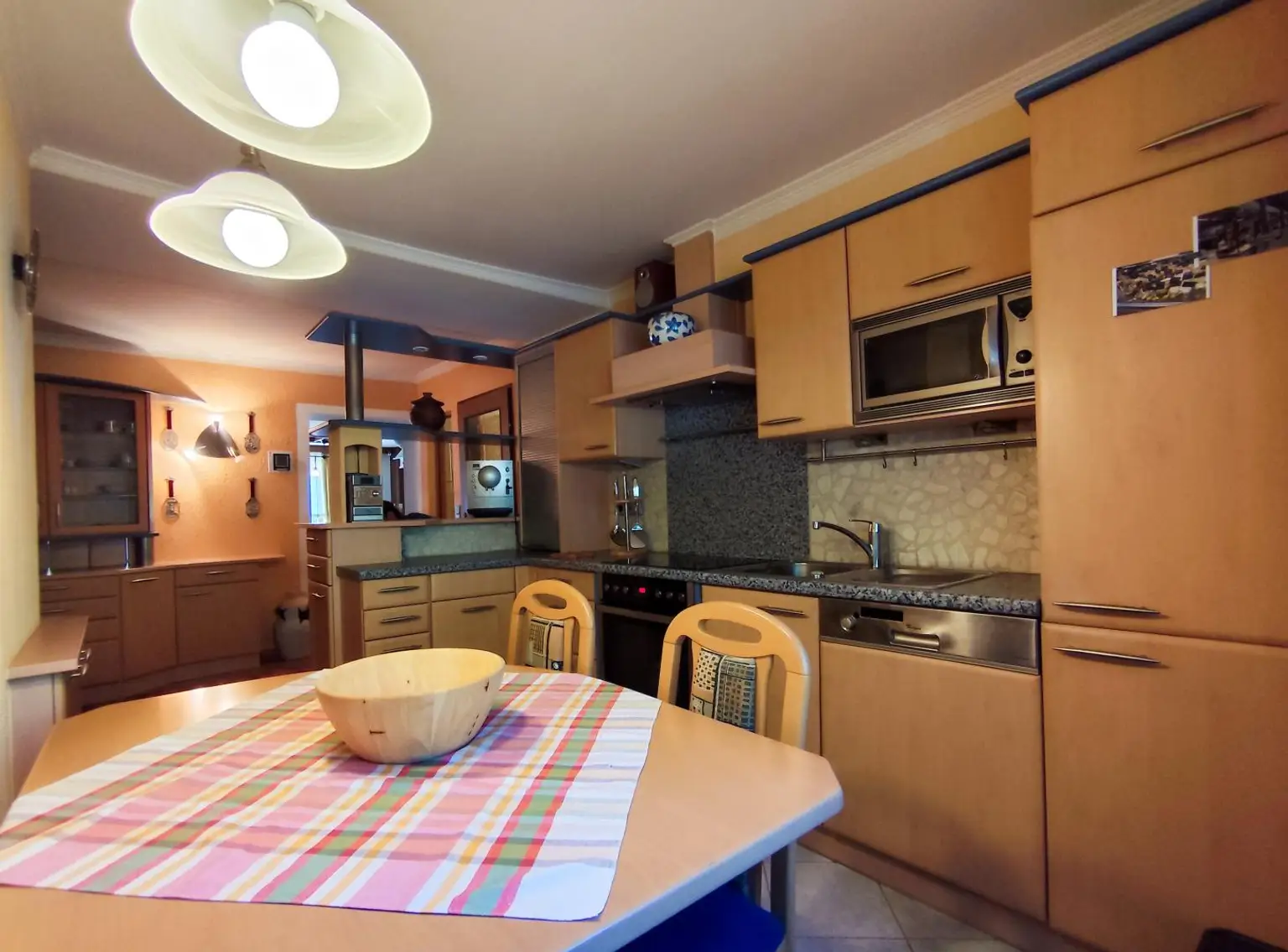 *** Wohlfühlhaus mit Kamin, Kachelofen, Gartenidylle und Ausblick von der Grillterrasse ***