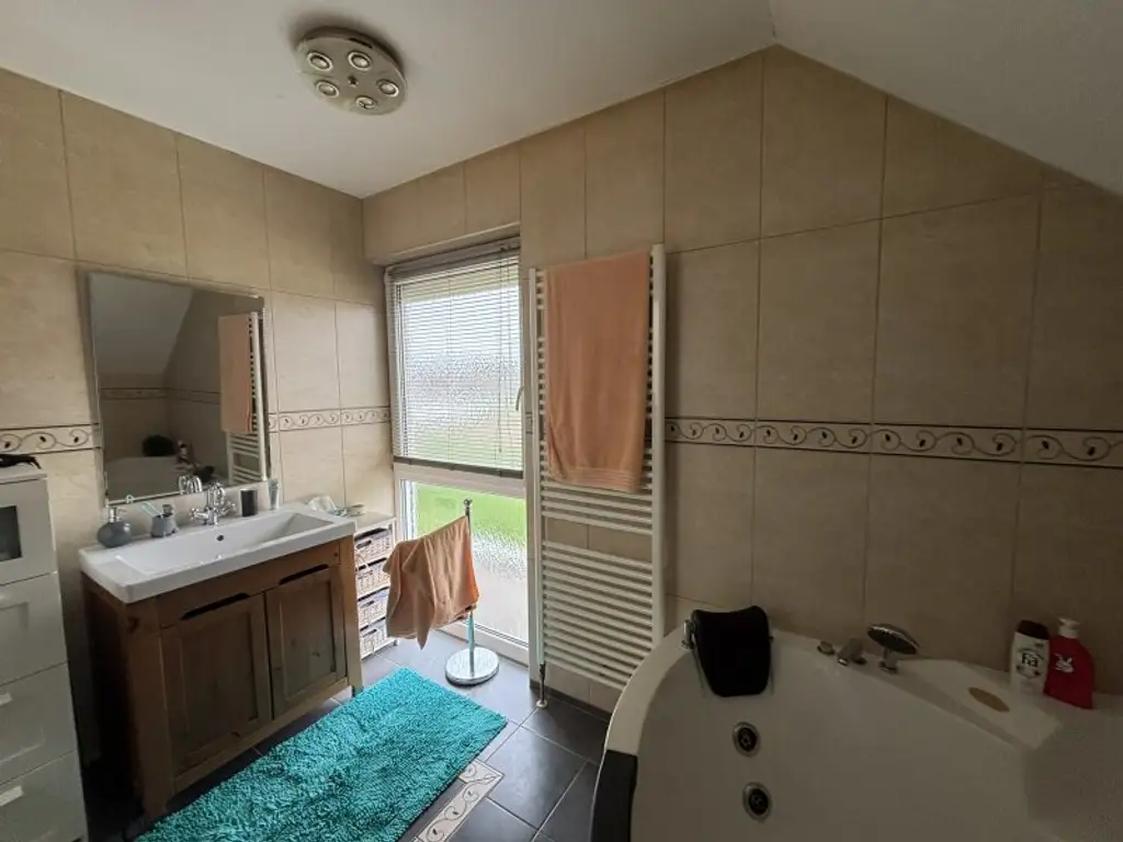 Gattendorf - lichtdurchflutetes EFH in Ruhelage mit Pool und großem Garten