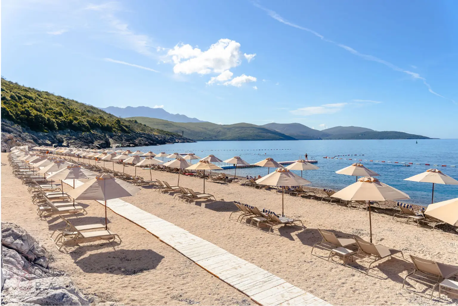 LUXURIÖSE GOLFOASE MIT PASSIVEM EINKOMMEN – INVESTIEREN SIE IN RESIDENCE 8-8, LUŠTICA BAY
HEIGHTS