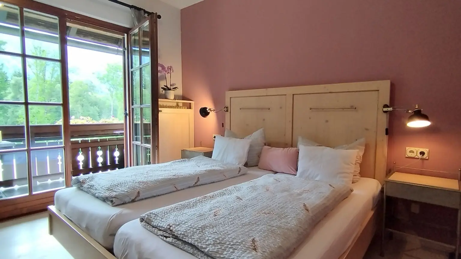 Schöne Frühstückspension sucht neuen Pächter - Pachtreduzierung für die ersten Saison !