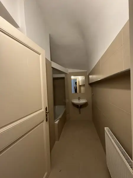 NEU! Geräumige 2,5-Zimmerwohnung im Beethovenhaus zu vermieten!