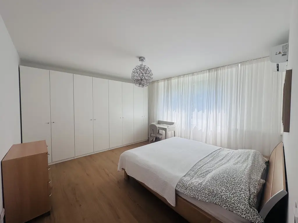 Helle 2-Zimmer-Neubauwohnung mit Terrasse & Parkplatz in ruhiger Grünlage