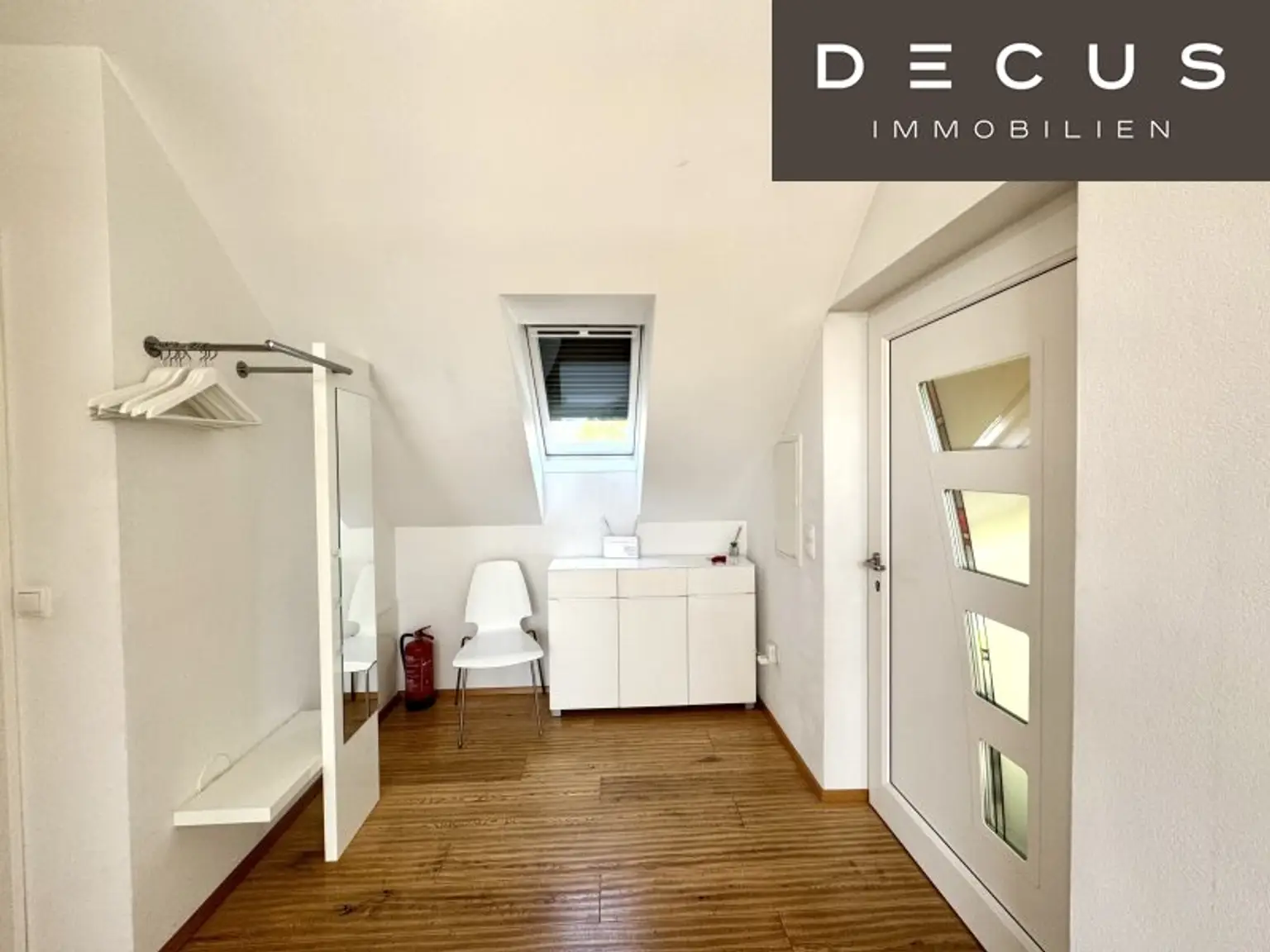 | TRAUMHAFTES MEHRFAMILIENHAUS IN LIGIST | ca. 274 m² WOHNFLÄCHE | MIT GARTEN | 2 TERRASSEN | MODERNE & HOCHWERTIGE AUSSTATTUNG | LICHTDURCHFLUTET | IDYLLISCHE LAGE