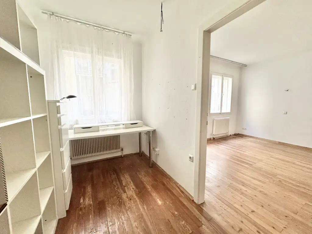 TOP-RUHELAGE | 4 ZIMMER | KOMPLETT HOFSEITIG | U-BAHN-NÄHE