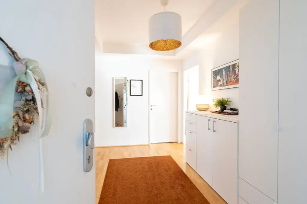 Moderne 3-Zimmer Wohnung mit Loggia/Balkon in der SolarCity zu kaufen