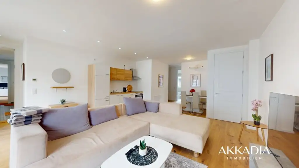 Stilvolle DG-Wohnung mit Balkon