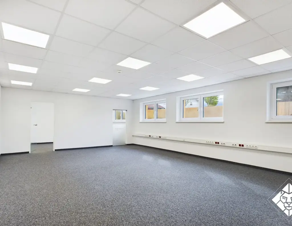 Moderne Gewerbefläche: Flexibles Büro, Praxis oder Lagerraum in Top-Lage