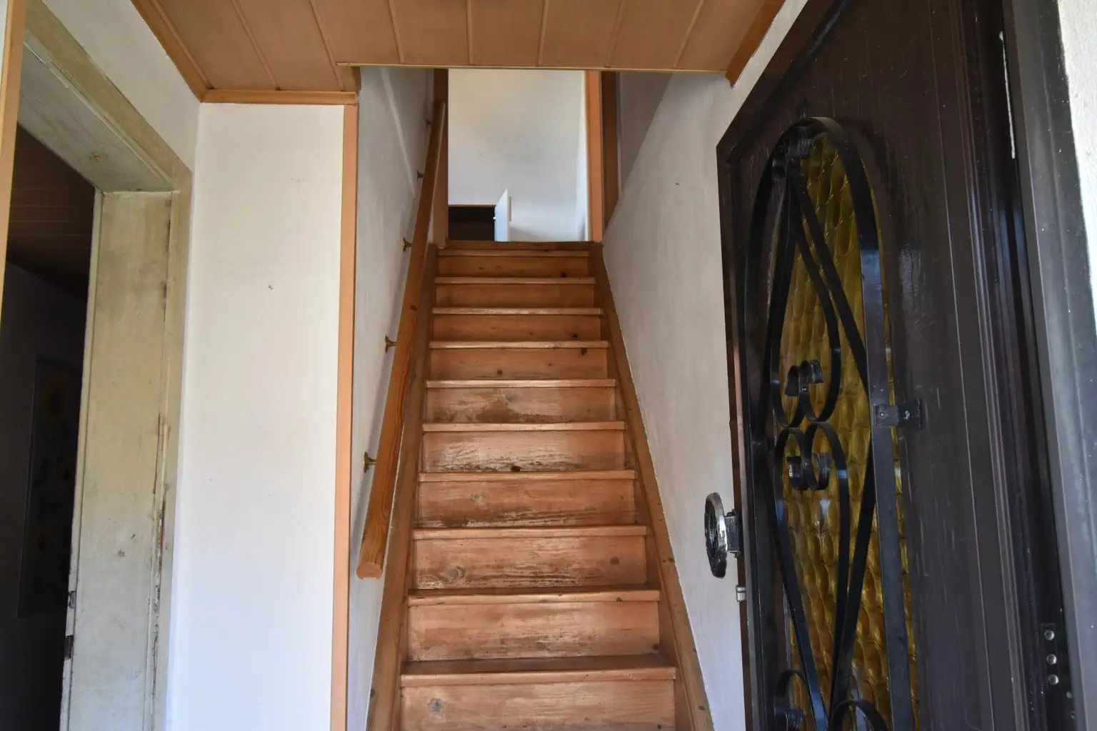 Kleines Häuschen sucht Bastler in ruhiger Siedlungslage!