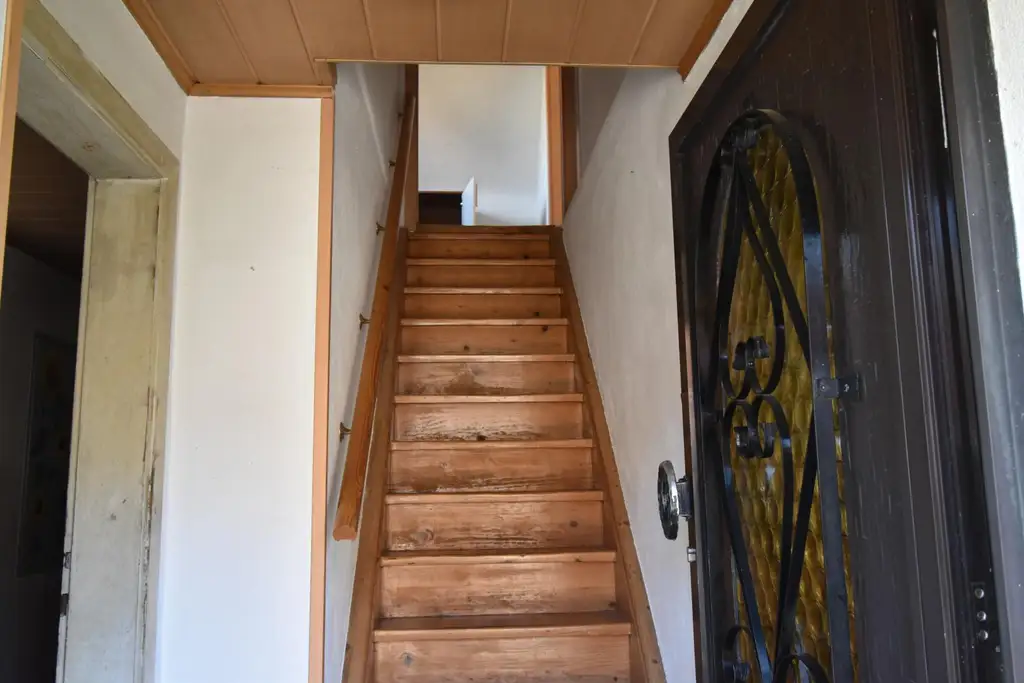 Kleines Häuschen sucht Bastler in ruhiger Siedlungslage!