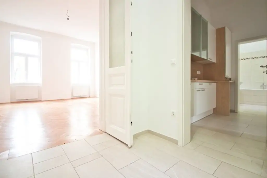 2-Zimmer Wohnung mit herrlichem Altbau-Flair | TOP Lage | sehr guter Grundriss