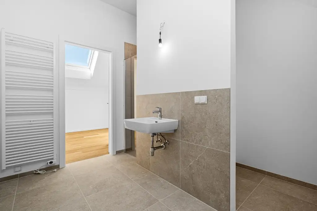 "Exklusive Neubau-Doppelhäuser in Stockerau – 6 Zimmer nahe S-Bahn"