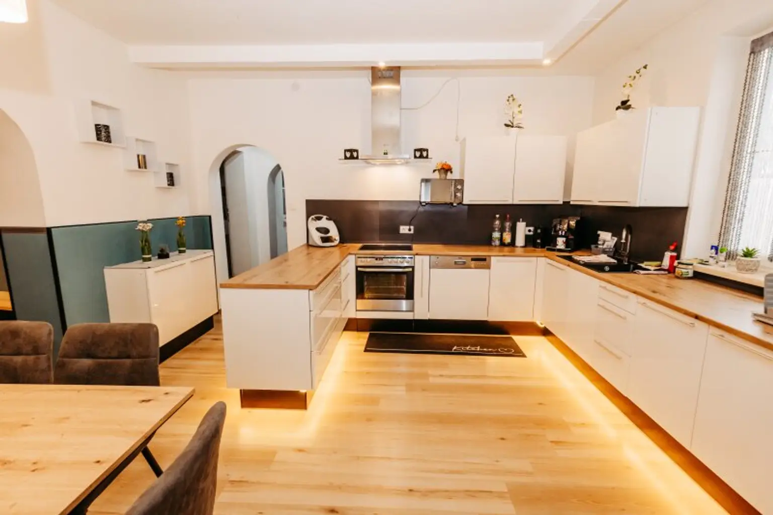 Verlieben sie sich in diese  generalsanierte Immobilie