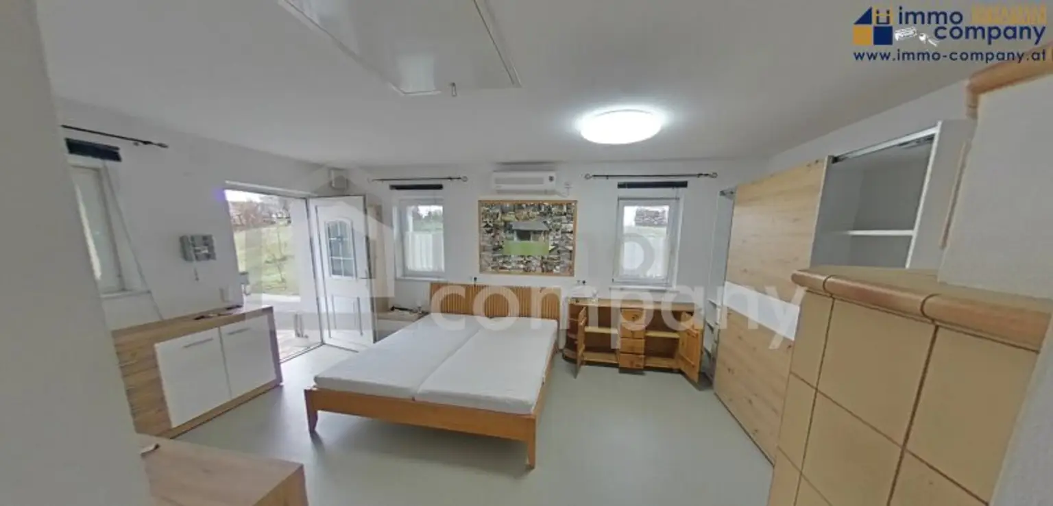 Saniertes ehemaliges Kellerstöckl - Ferienhaus - Tinyhaus mit großem Weingarten