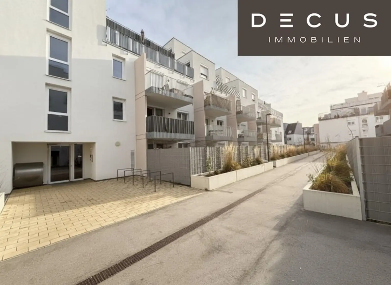 | 2 ZIMMER WOHNUNG AM KAGRANER PLATZ | MIT BALKON | NEUBAU |