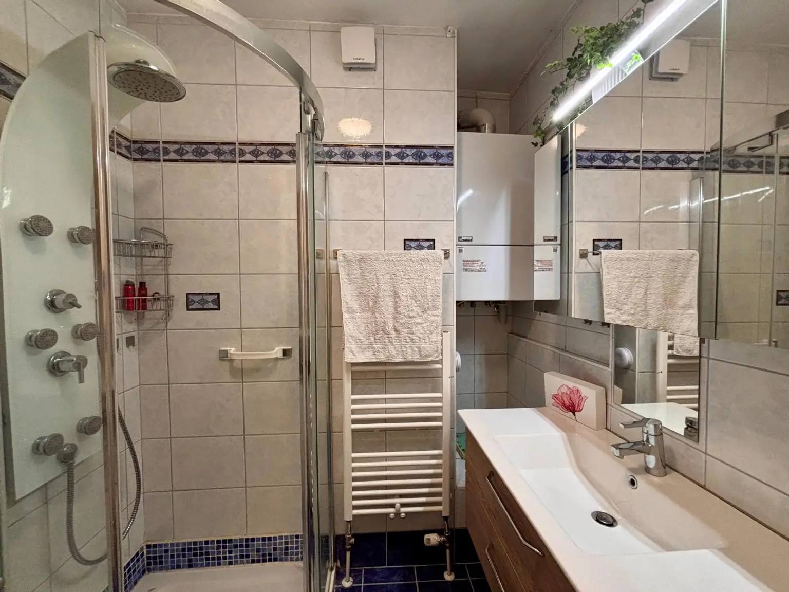 OG, Badezimmer