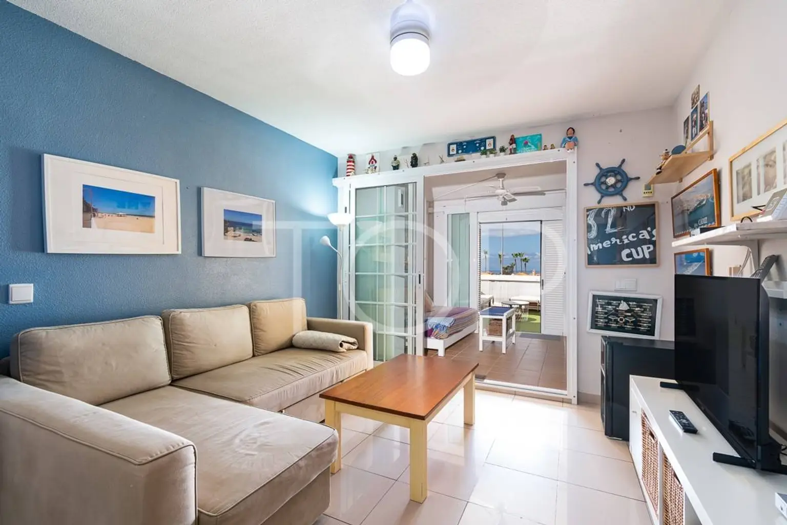 Apartment-Veril-del-Duque-Salon-Costa-Adeje-Tenerife-1
