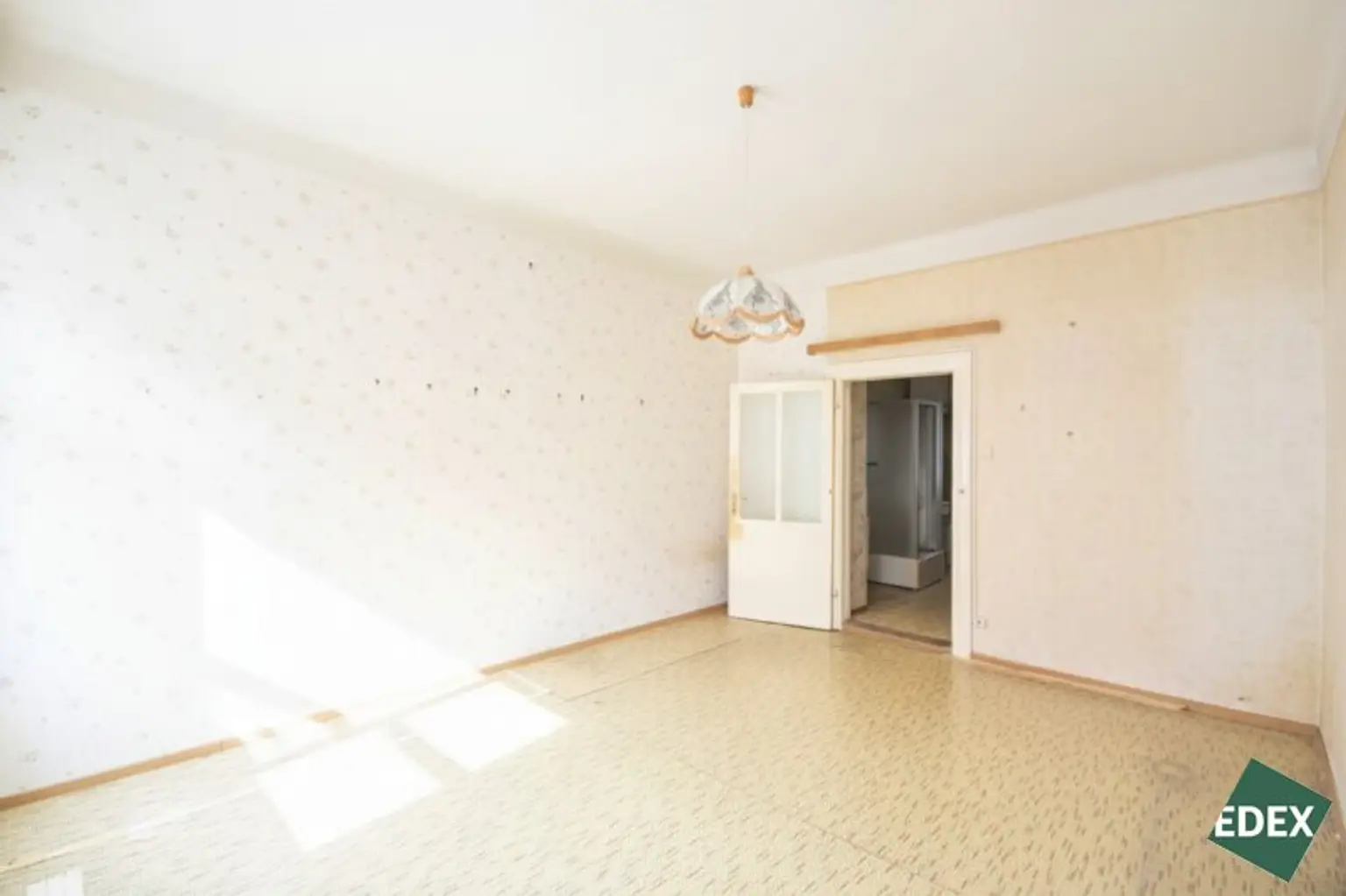 Sanierungsbedürftige Kleinwohnung im 16. Bezirk