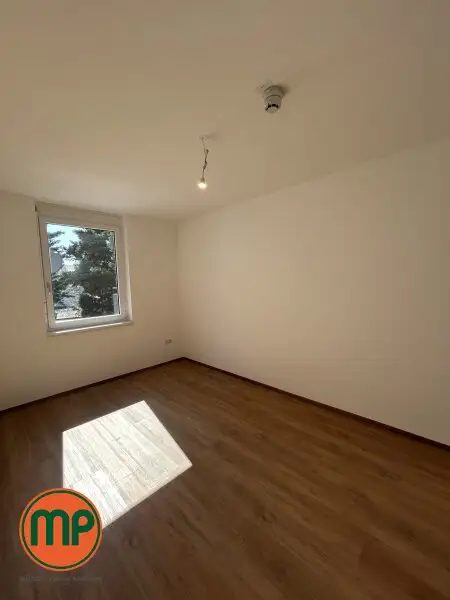 top moderne 2 Zimmerwohnung mit Balkon - einziehen und wohlfühlen!