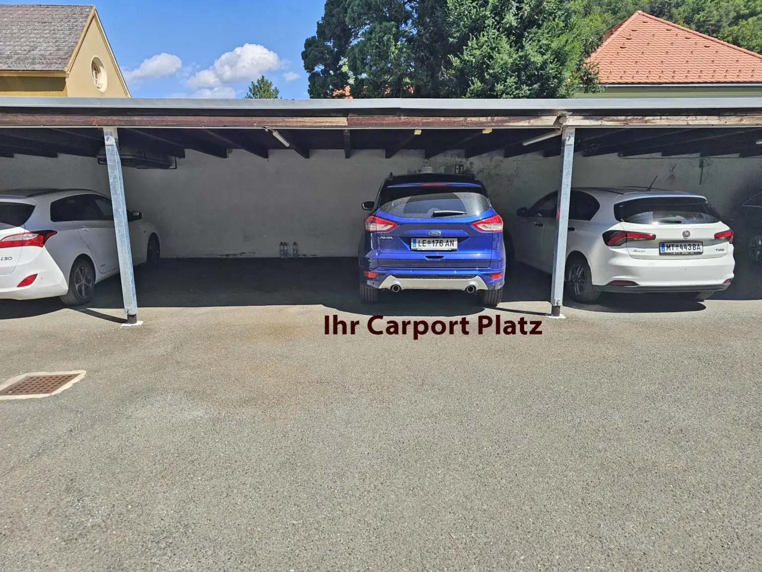 3 Zimmer, mit Loggia , Carport