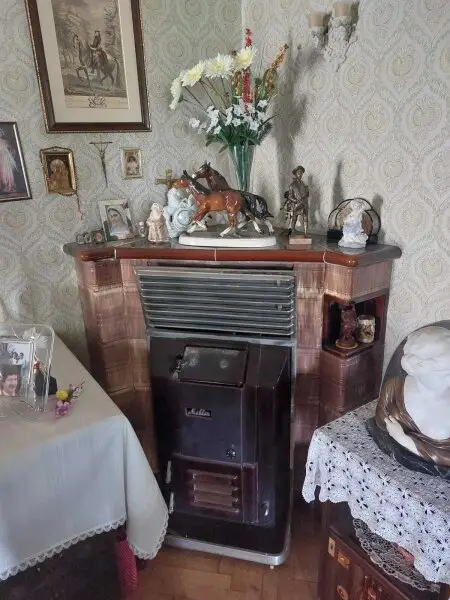 Einfamilienhaus auf großem Grundstück in Siegendorf! Teilweise Sanierungsbedarf!