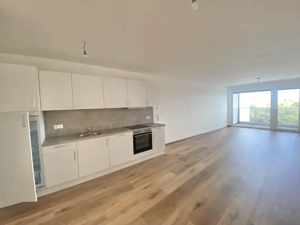 ERSTBEZUG Top Anlage Wohnung U3 2 Zimmer + Loggia - 1 bedroom apartment + loggia U3 = DAS LAURENZ=