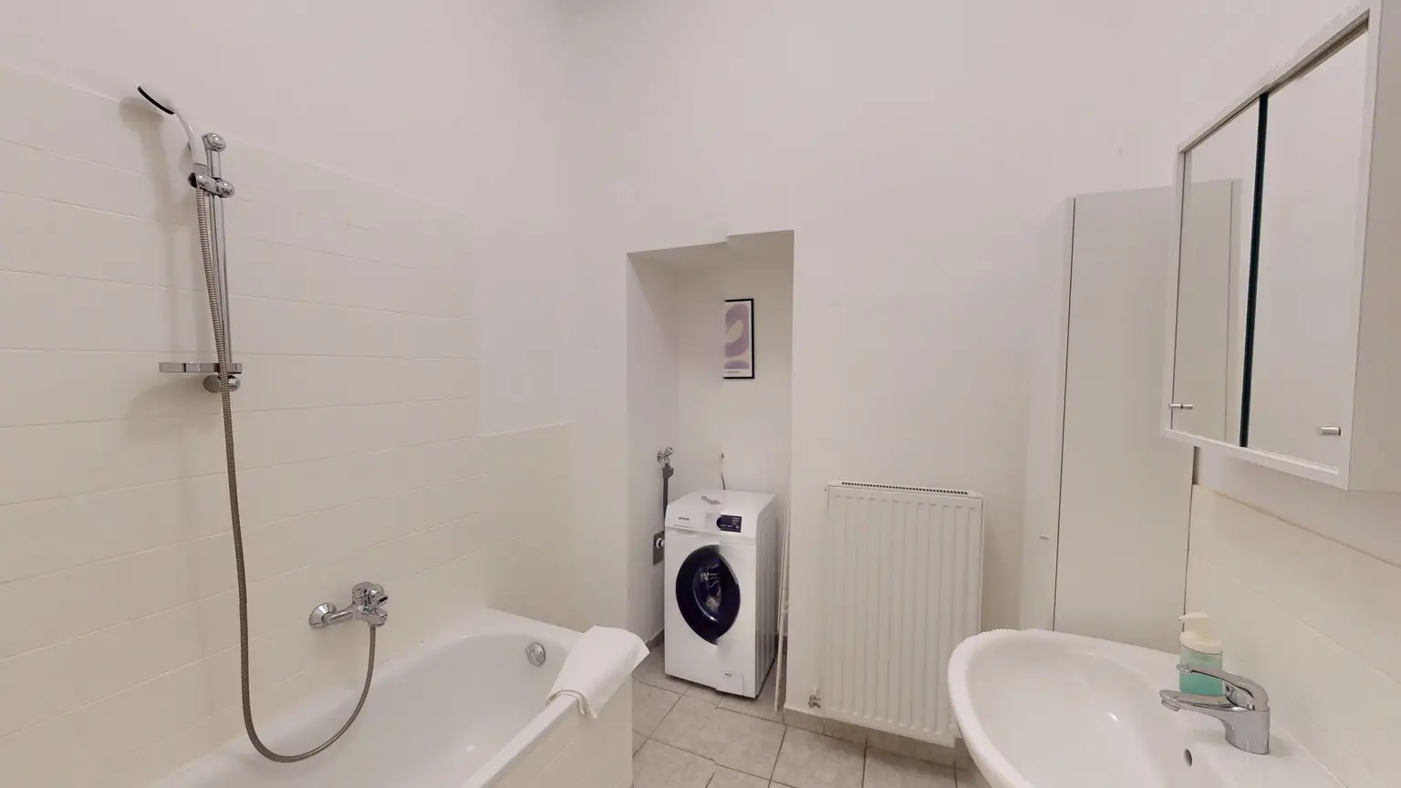 Nähe U4 I 2 Zimmer I Komplett möbliert