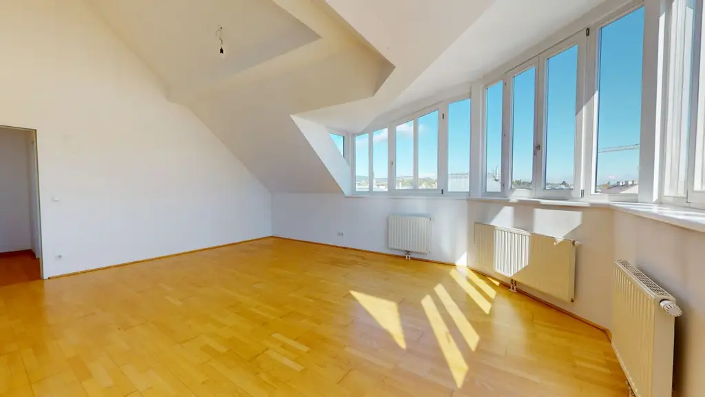 Licht, Luft & Lebensfreude - 2 Zimmer Dachterrassenwohnung
 im Cottageviertel