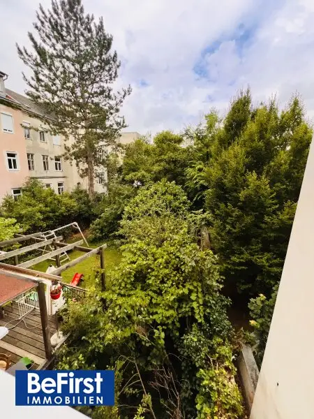 Helle 2 Zimmer Altbauwohnung in ruhiger Lage von Stadtlau