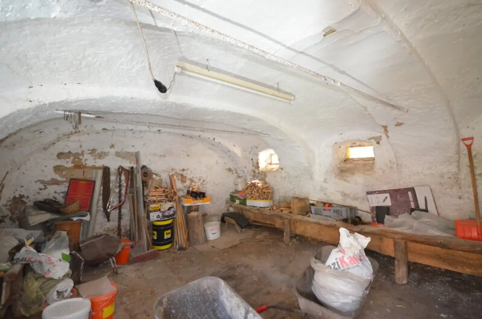 EINFAMILIENHAUS - ehemaliges BAUERNHAUS im Ortsverbund
