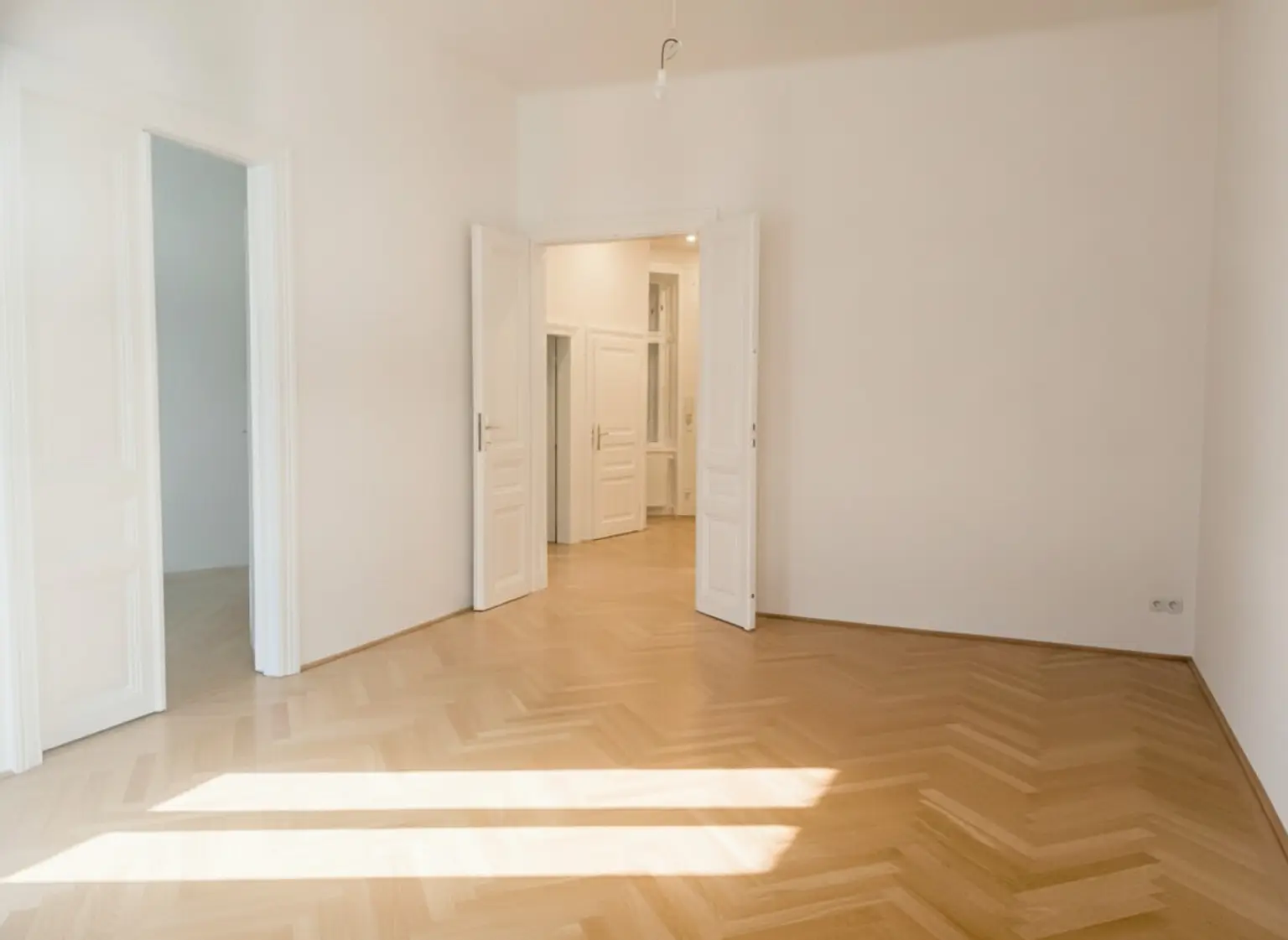 UNBEFRISTET: Nette, helle 2-Zimmerwohnung nahe Naschmarkt