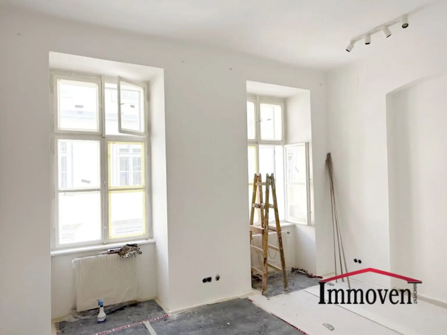 Erstbezug in Toplage - Teilsanierte 3-Zimmerwohnung ohne Freifläche im Botschaftsviertel! (Mietbeginn nach Vereinbarung)