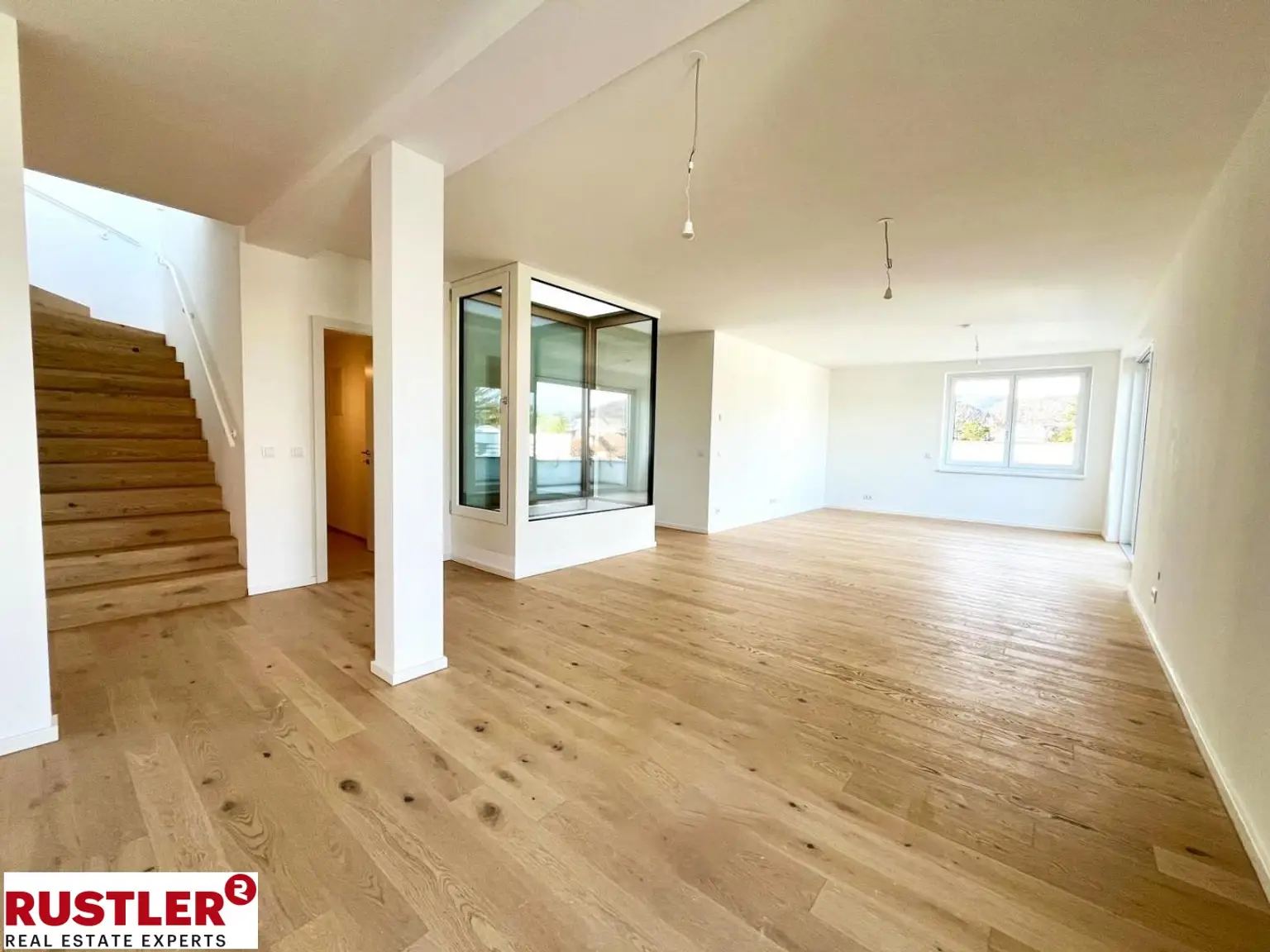 UR  (16) Viechtlgass