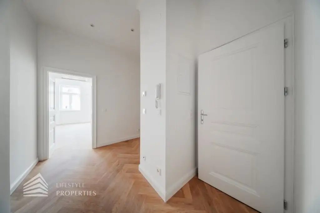 Heller 2-Zimmer Erstbezug, Nähe Meiselmarkt