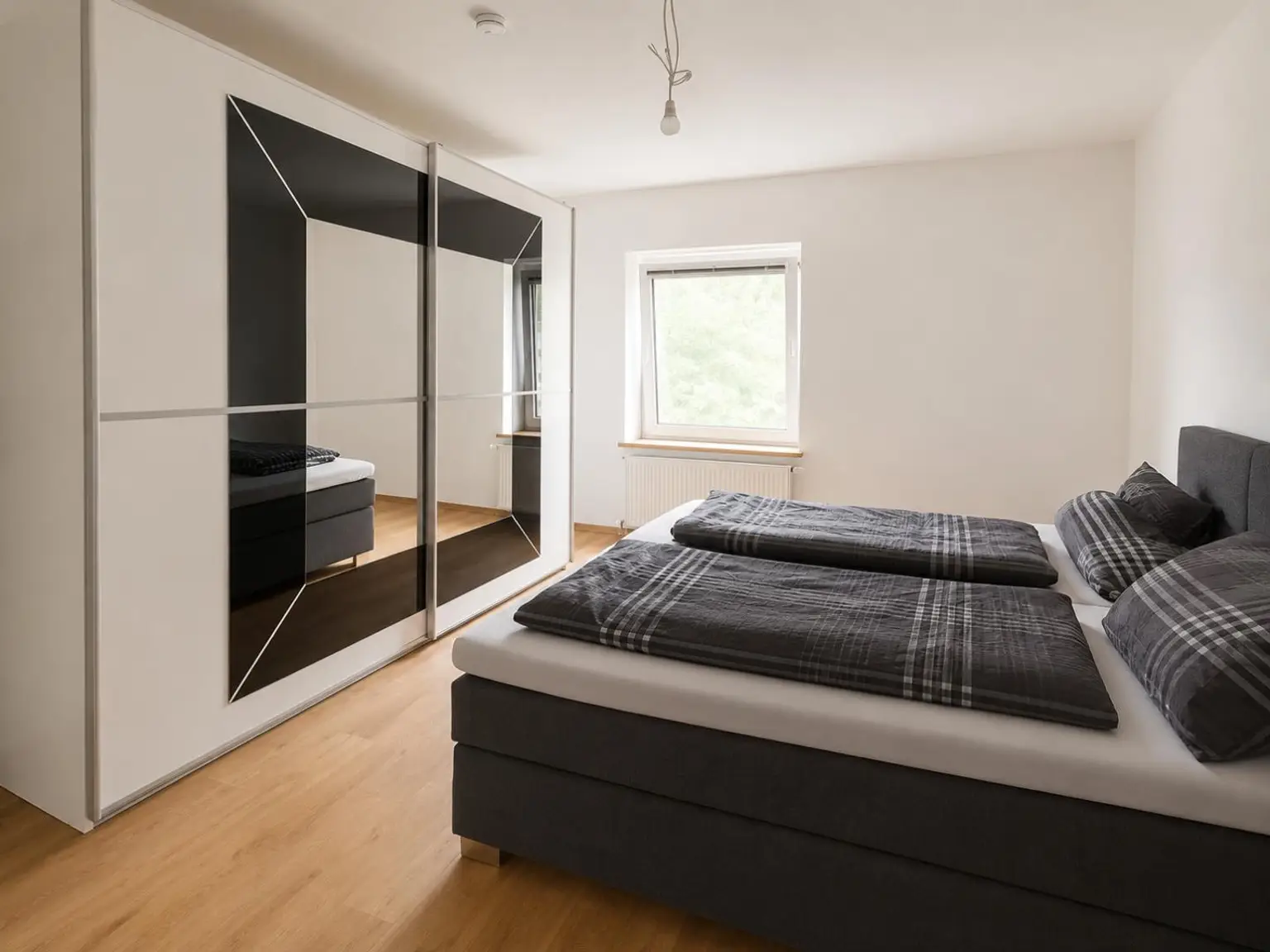 Landeck - Wohnung - Schlafzimmer
